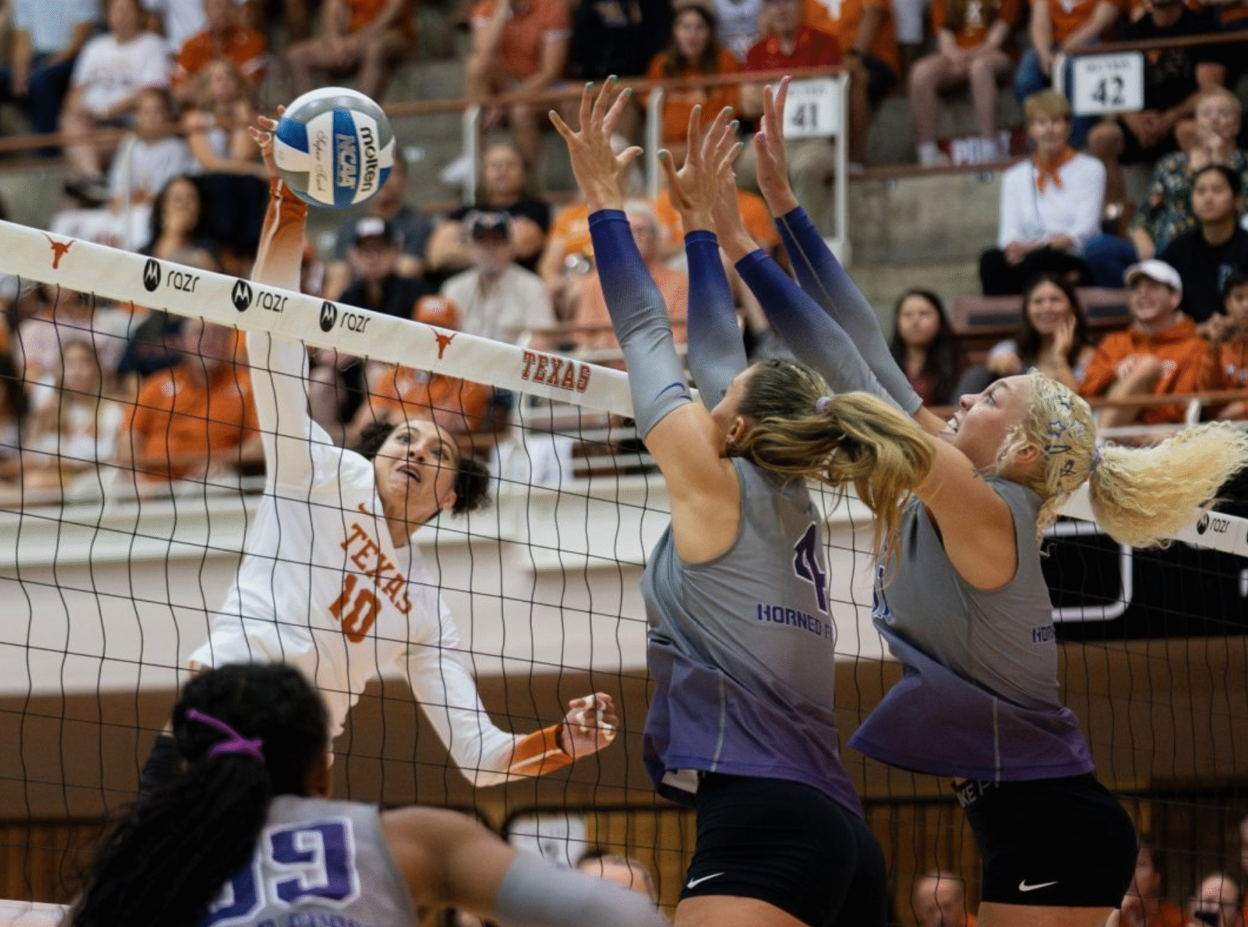 Texas Volleyball TCU 9 17 2025 Kennedy Wilson Daily Texan